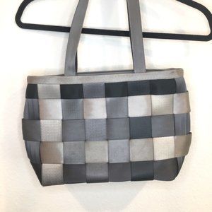 Harveys seatbelt bag Treecycle Large tote